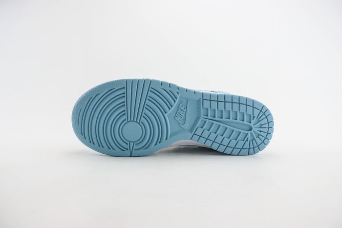 Dunk Low 'Fleece Swoosh - Light Blue'