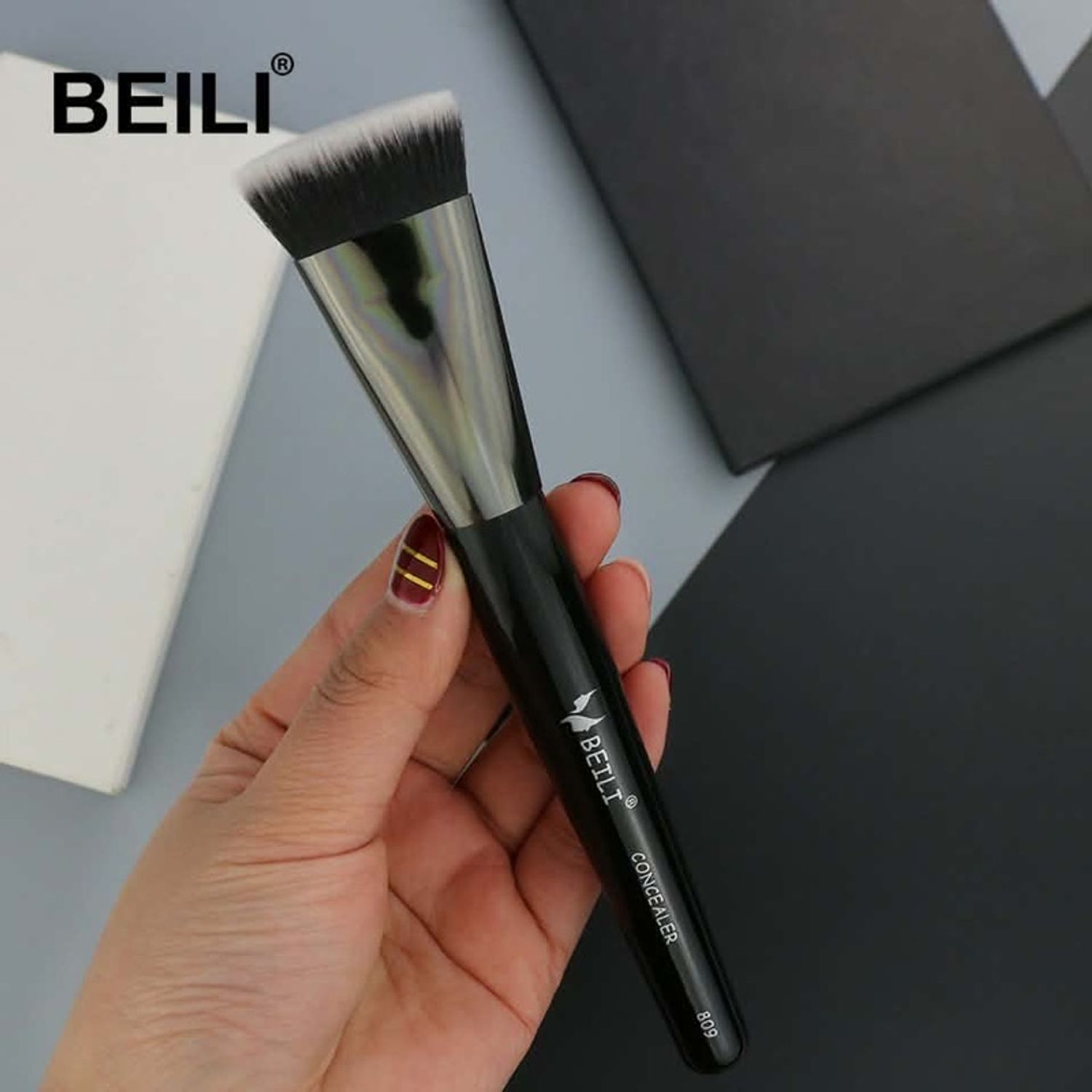 https://cdn.zochil.shop/9fe42f5a-2901-4c32-aaf2-2b69956a65e4_t1500.jpg