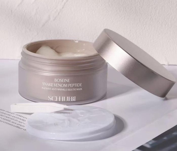 Могойн хорны пепдиттэй нүдний ма