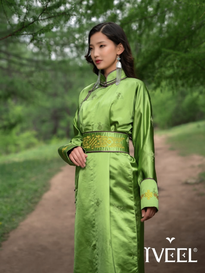 Торгон дээл