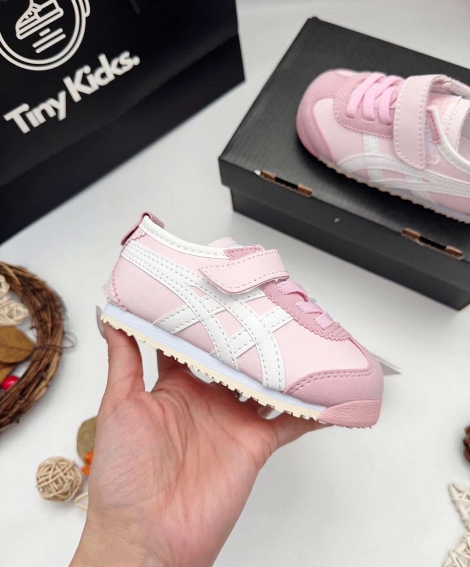 Onitsuka Tiger Pink