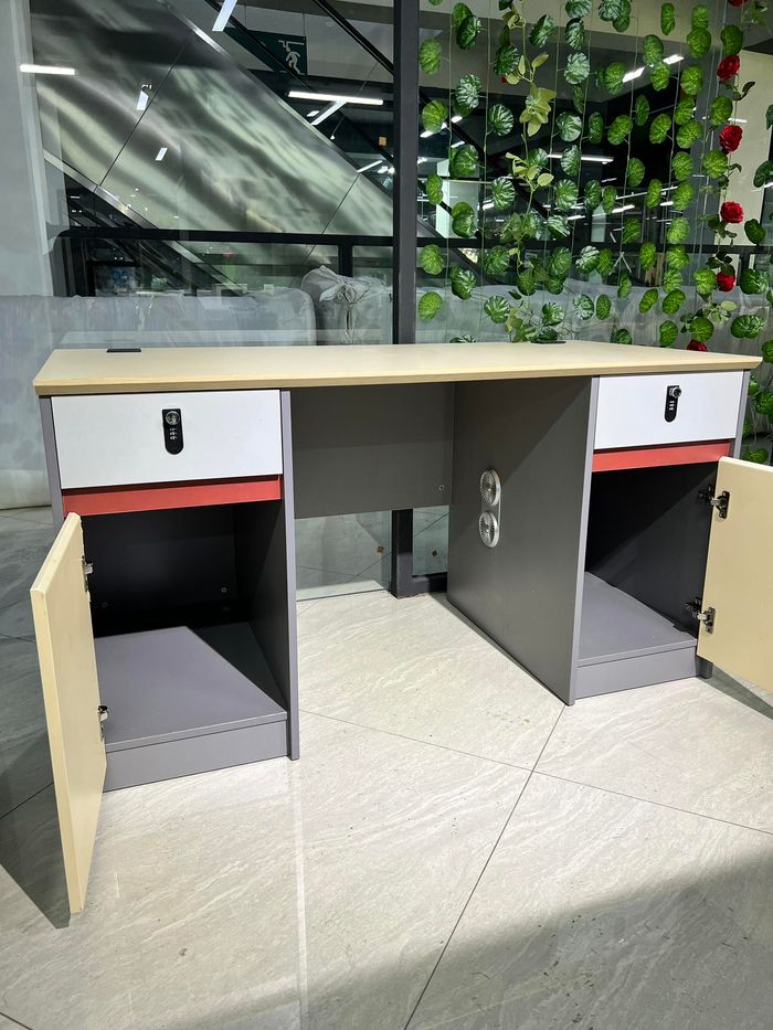 Оффис ширээ / Код: Е-81 /