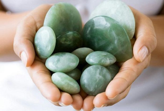 Чулуун гуаша роллер хамт