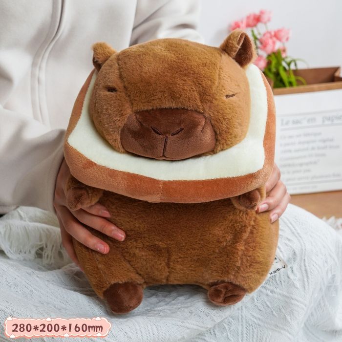 Toast Capybara Plush Doll (M) (28cm)