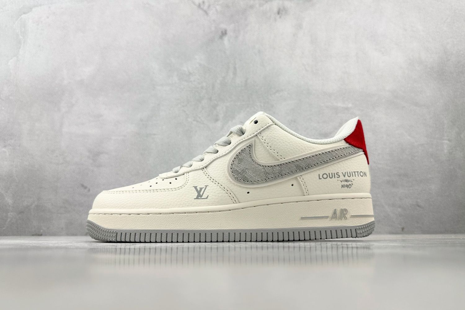 Nike Airforce 1 Low x LV 18