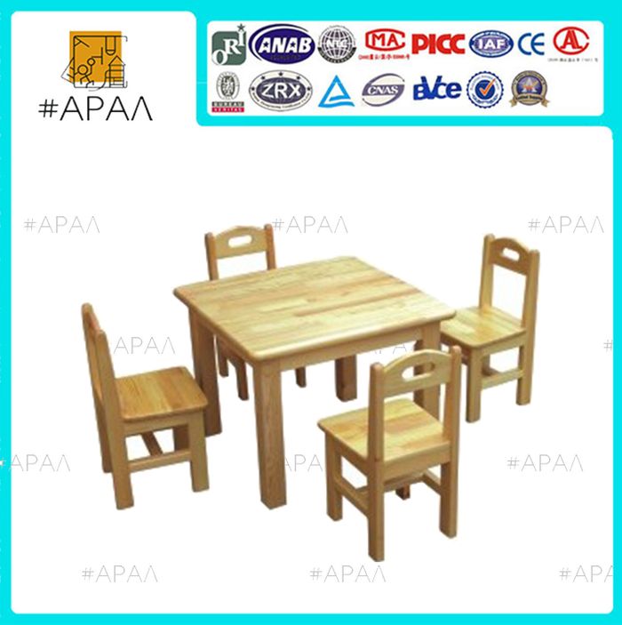 Сандал, ширээ