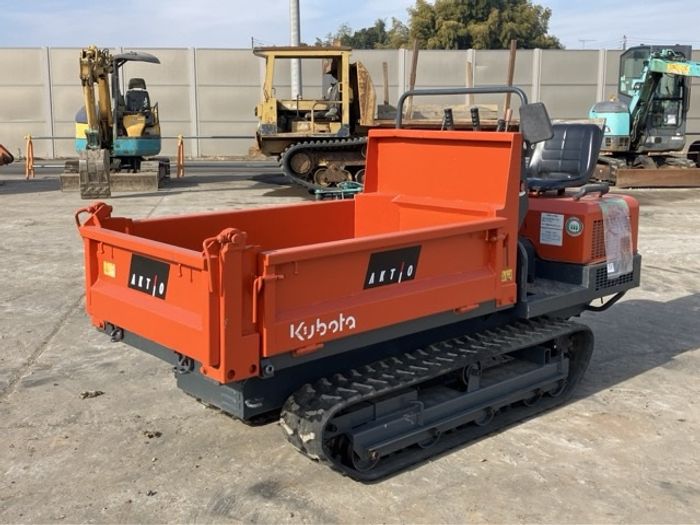 Kubota гинжит дамп