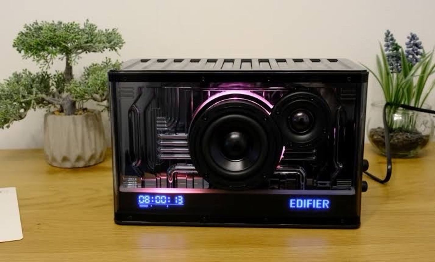Edifier QD35 Bluetooth Speaker