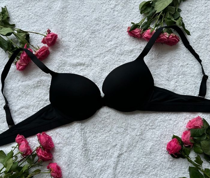 Full cup bra black