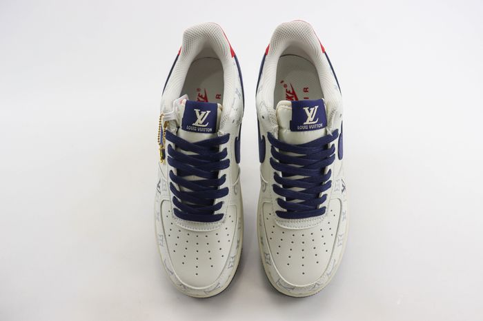  Nike Air Force 1 Low 245