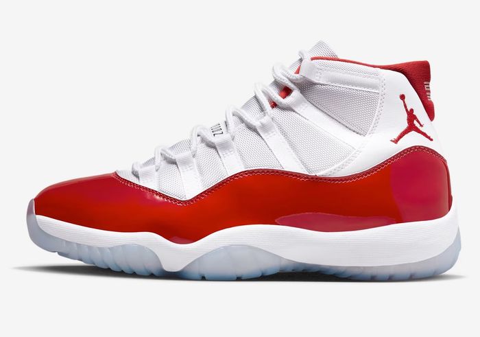 Air Jordan 11 Cherry