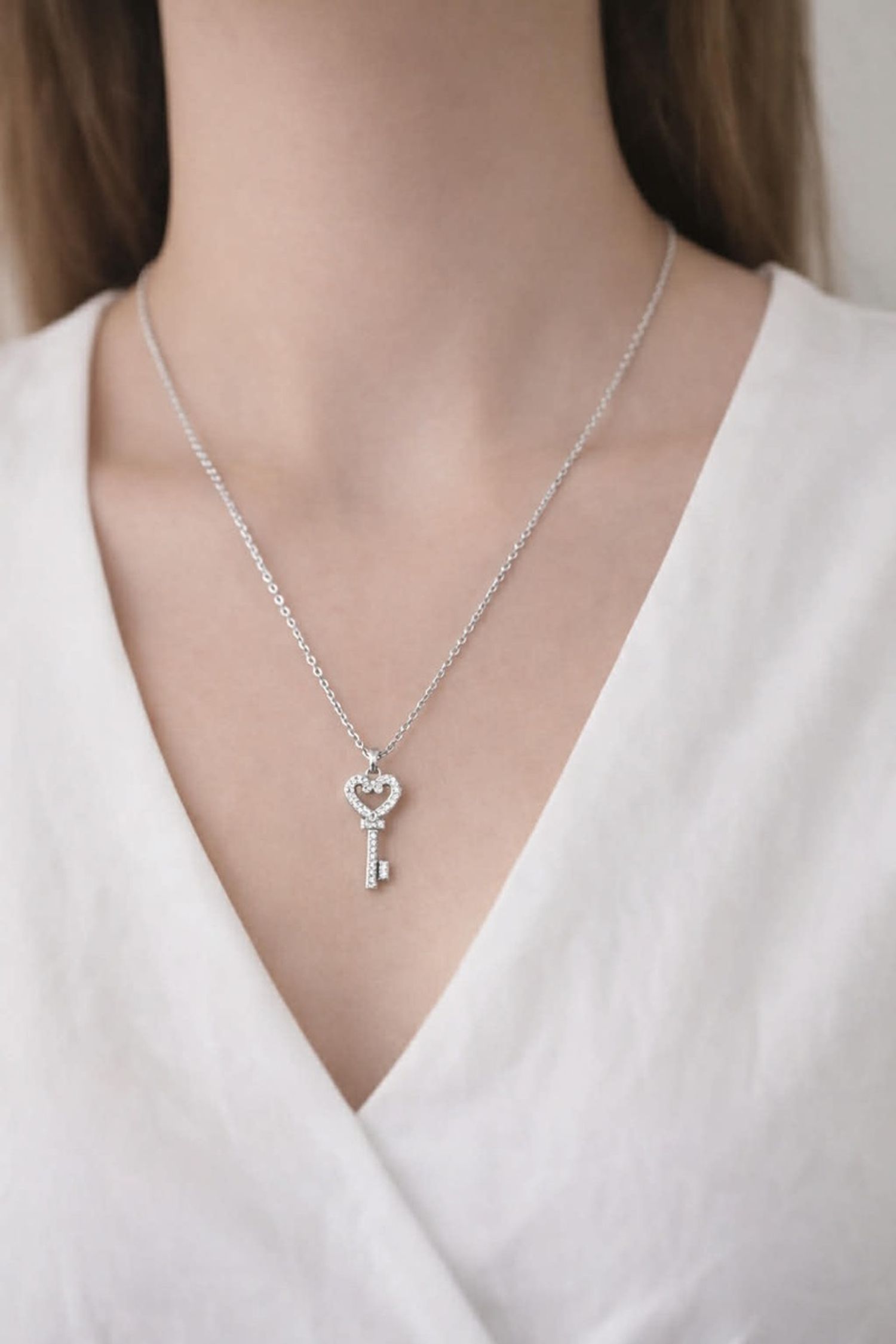 Түлхүүр хүзүүний зүүлт