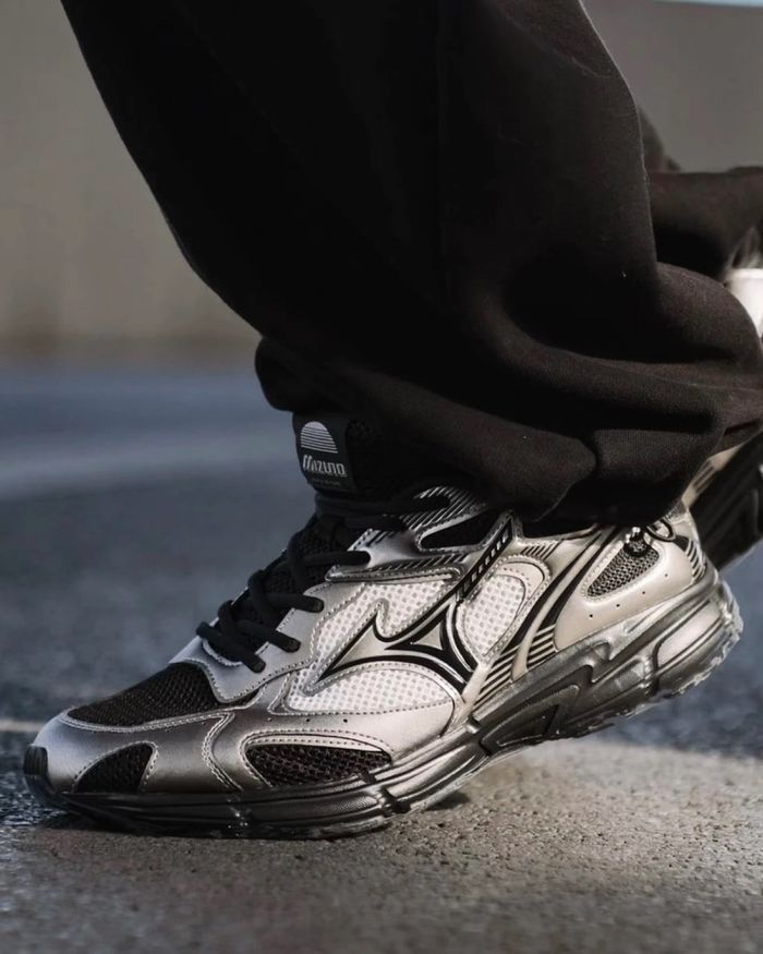 Mizuno Speed 2K