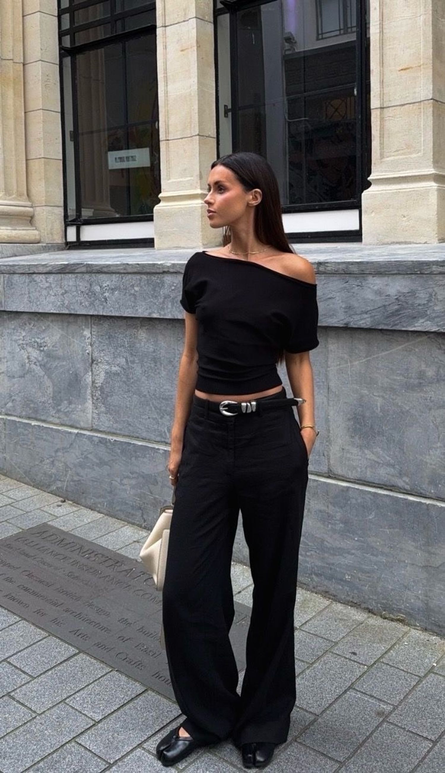 Off shoulder t-shirt