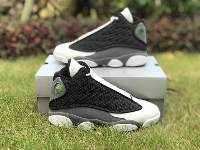 Air Jordan 13 “Black Flint”