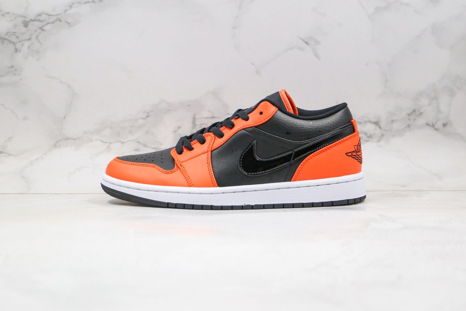 Jordan 1 Low SE Black Turf Orange