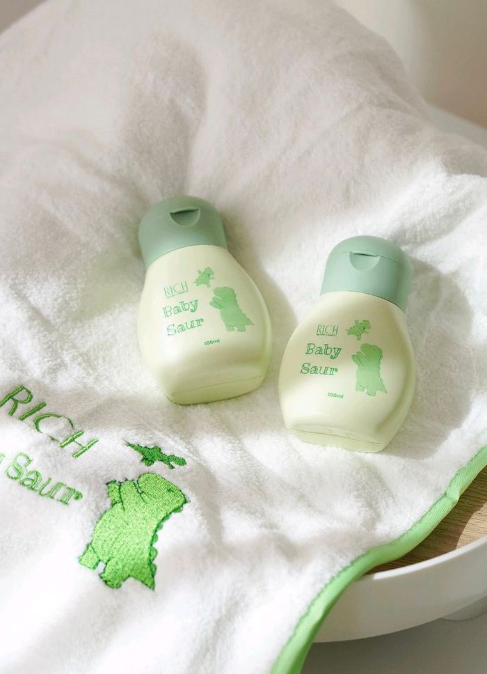 RICH BABY SAUR MASSAGE OIL