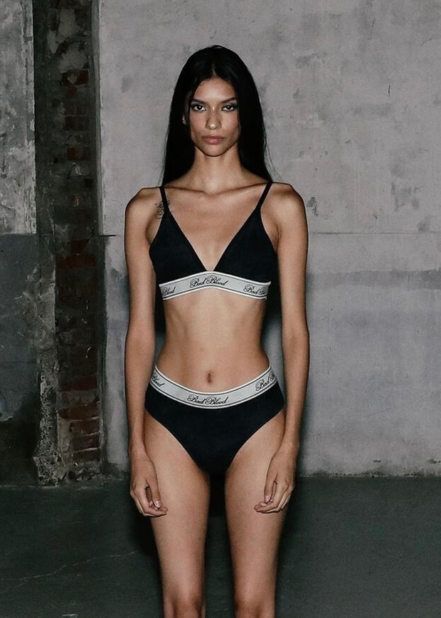 ◆25SS BADBLOOD Classic Logo Triangle Bra/2色◆ Classic Logo Triangle Bra - Dusty Black