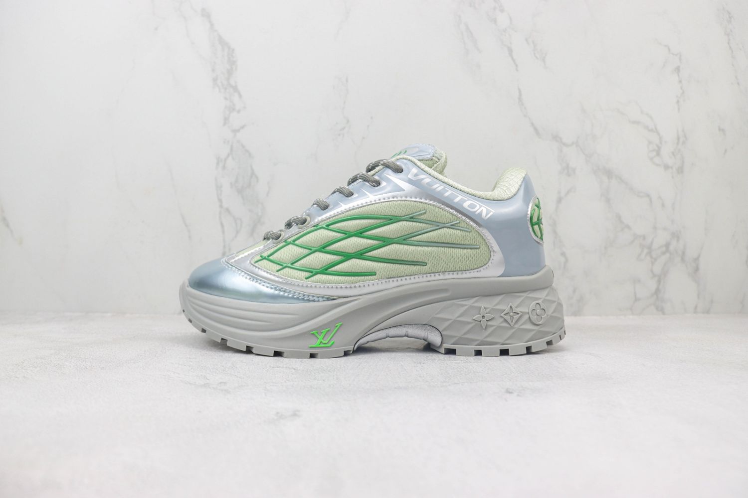 Louis Vuitton LV Discovery Lace Up «Silver Green»