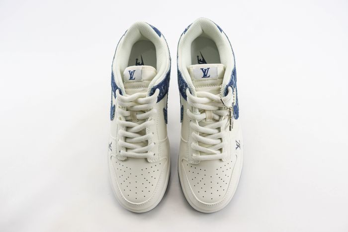 Nike SB Dunk Low x LV 18