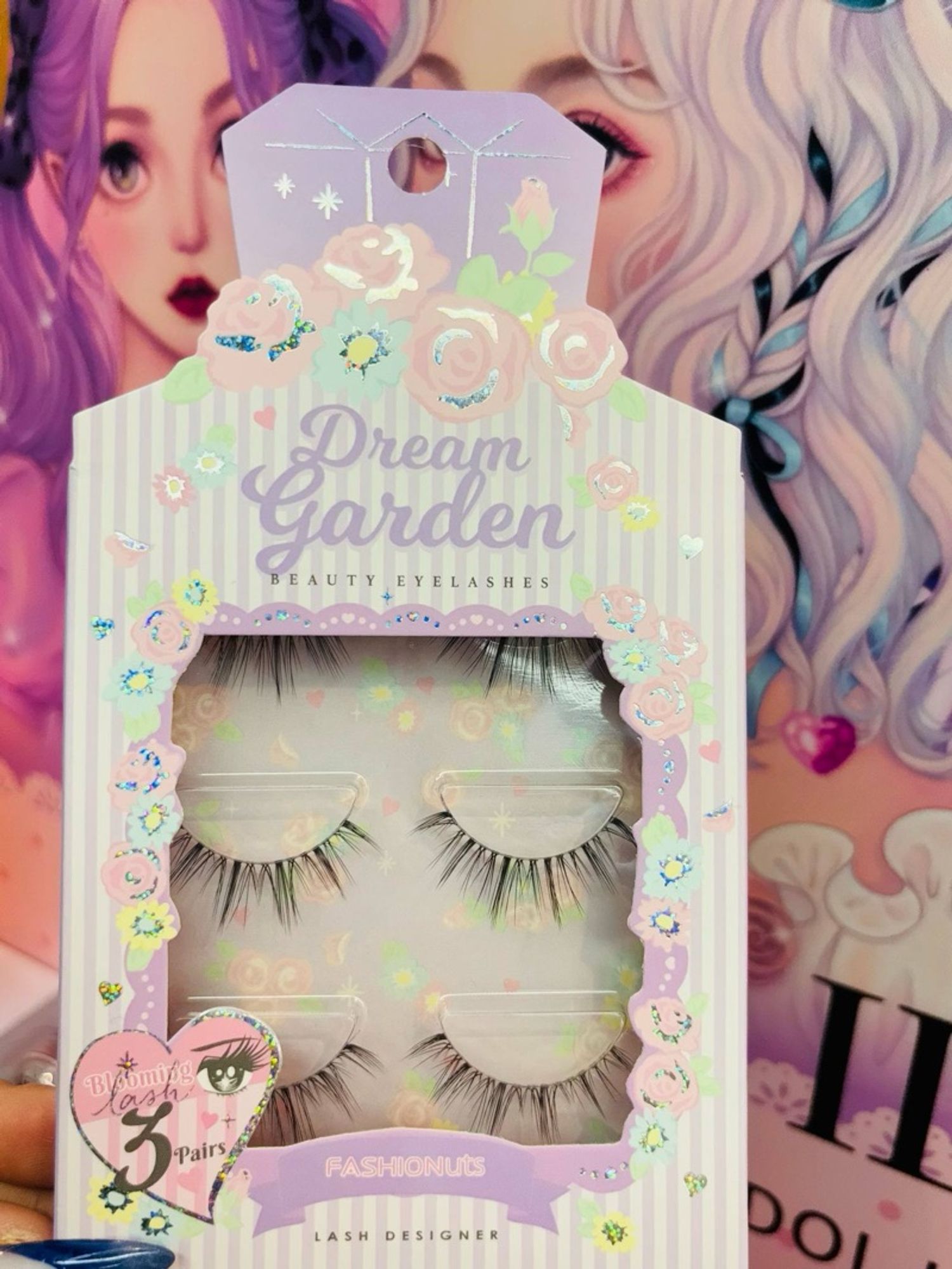 Наадаг сормуус