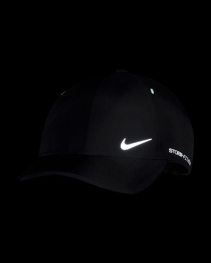 Nike Storm-FIT ADV Club