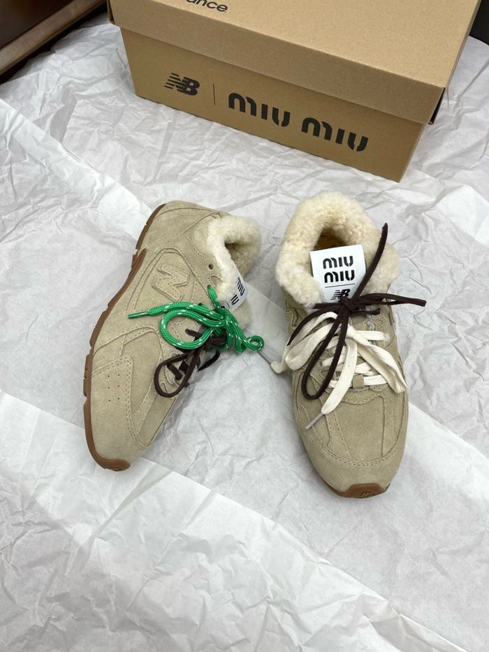 Өвлийн пүүз