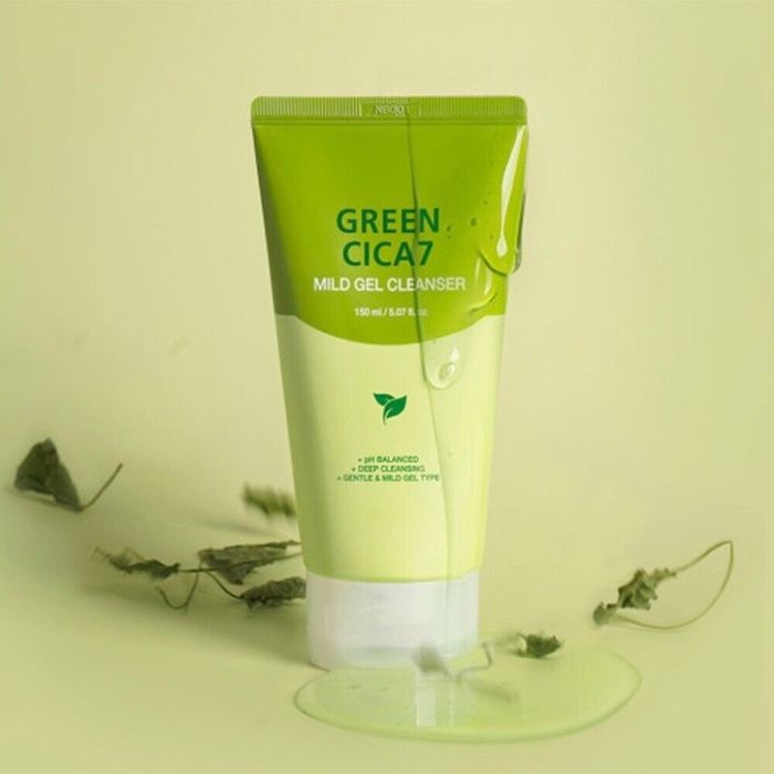 Green Cica 7 mild gel cleanser