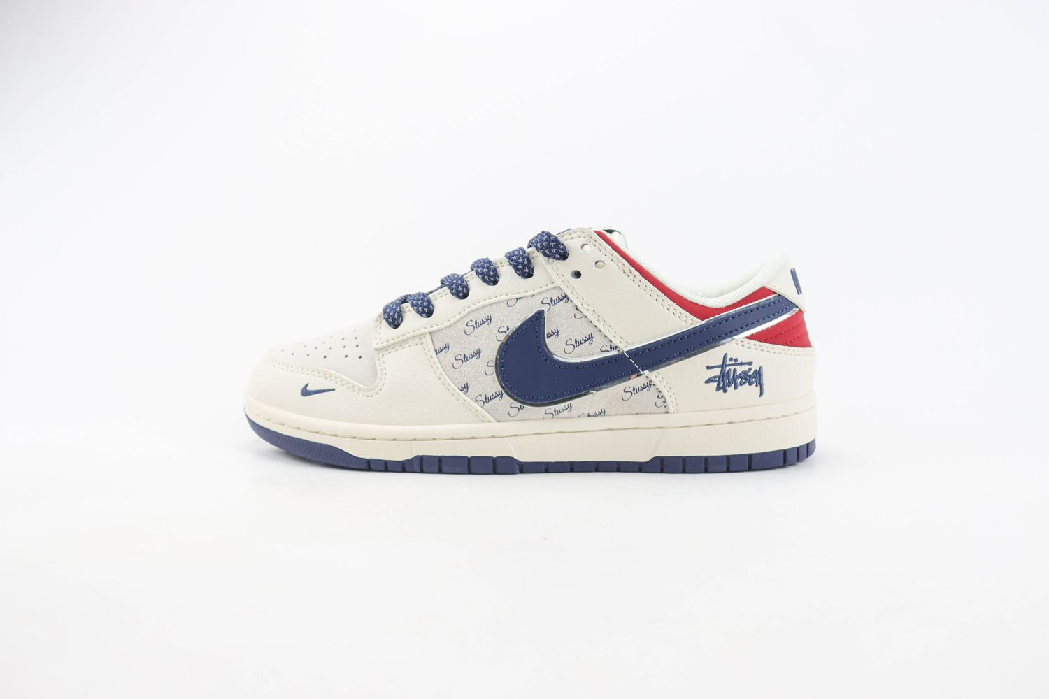 Nike SB Dunk Low x Stussy 66 