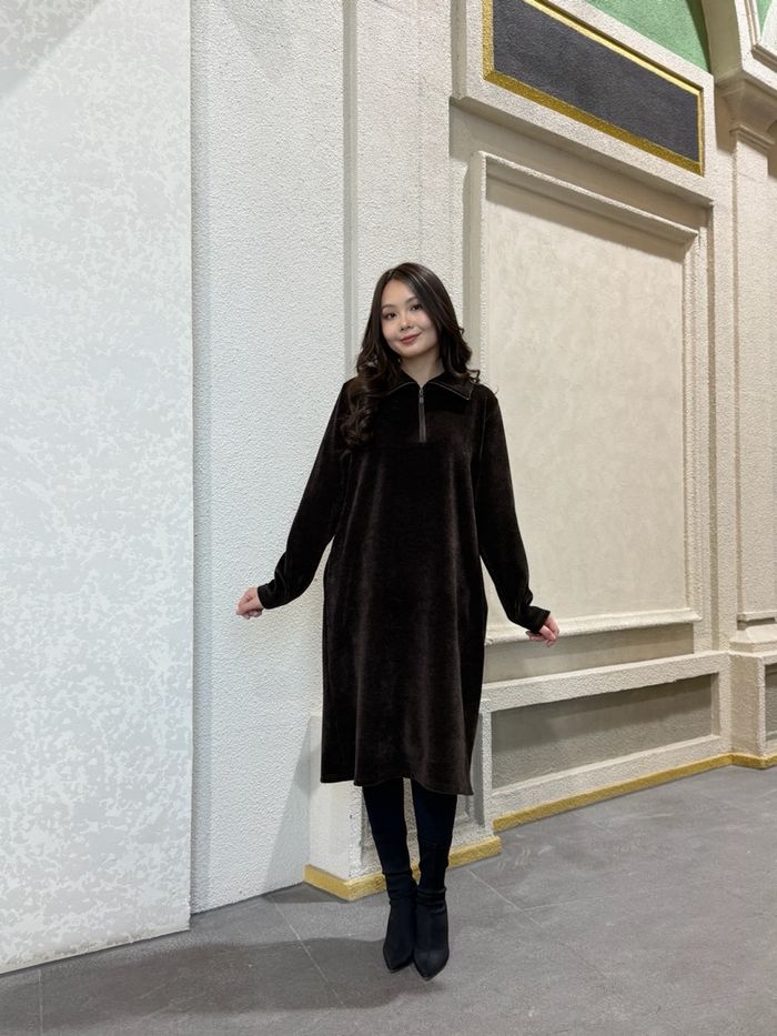 Тансаг хилэн даашинз бор өнгө