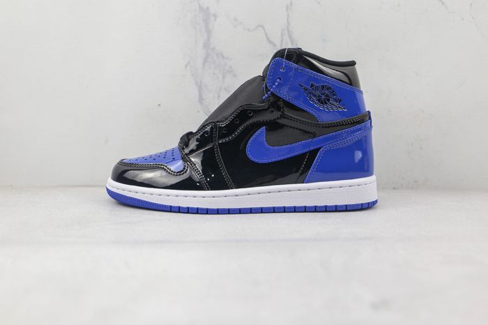 Nike_Air jordan 1 Royal patent