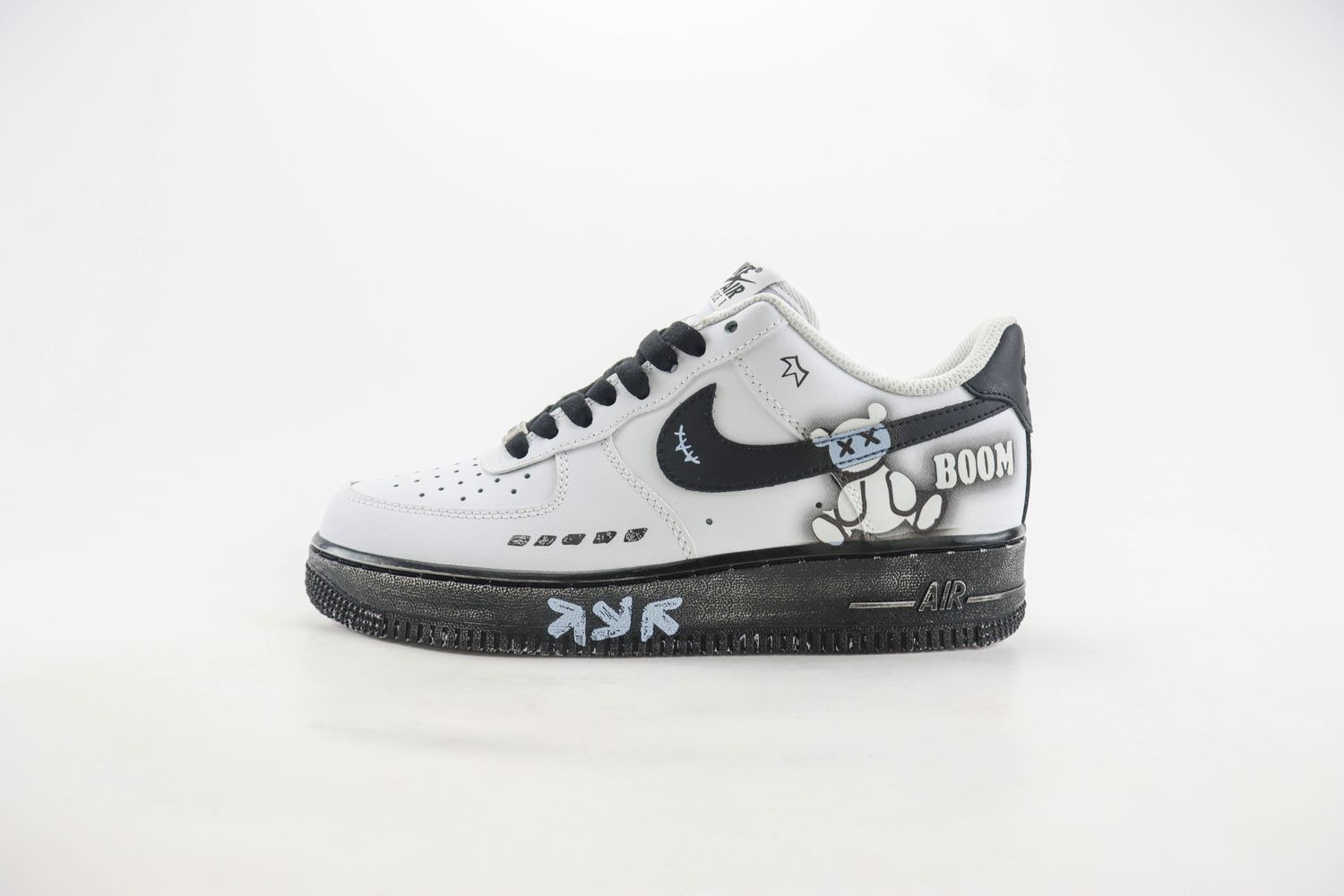 Nike Air Force 1 LOW x boom 01