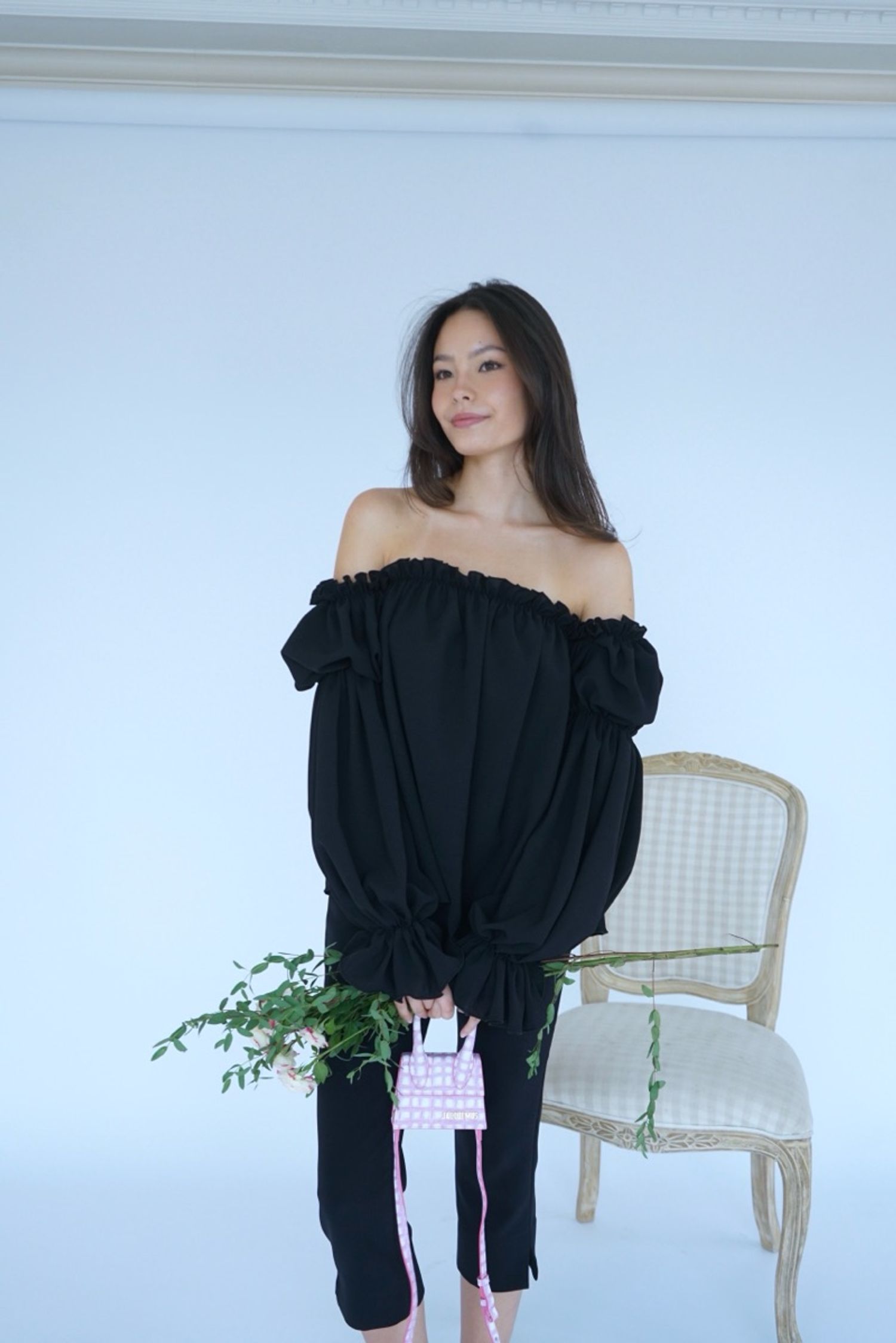 https://cdn.zochil.shop/a73d23b4-550f-46e9-816b-a322c0db3e48_t1500.jpg