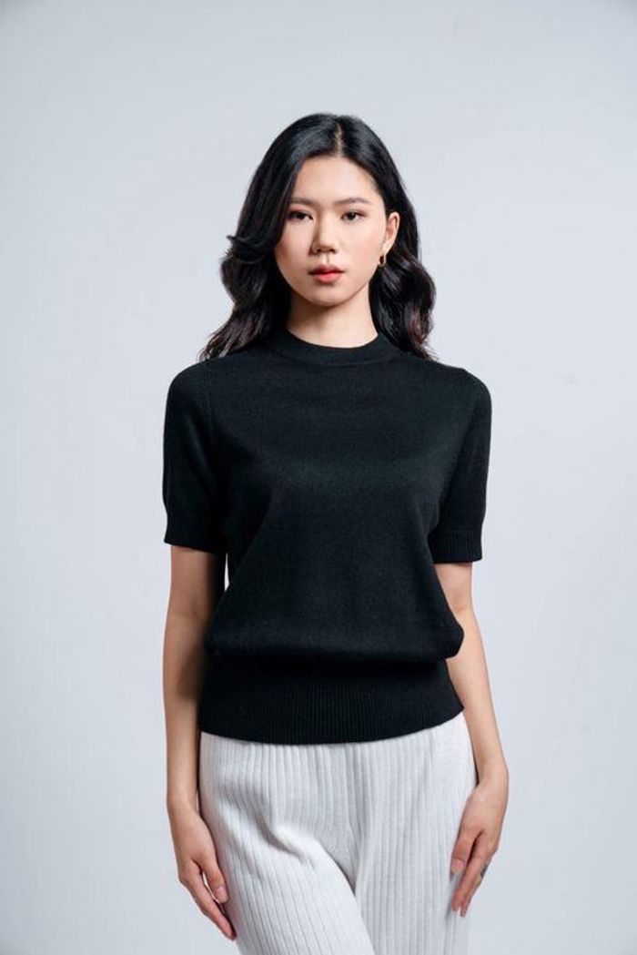 Богино ханцуйтай цамц