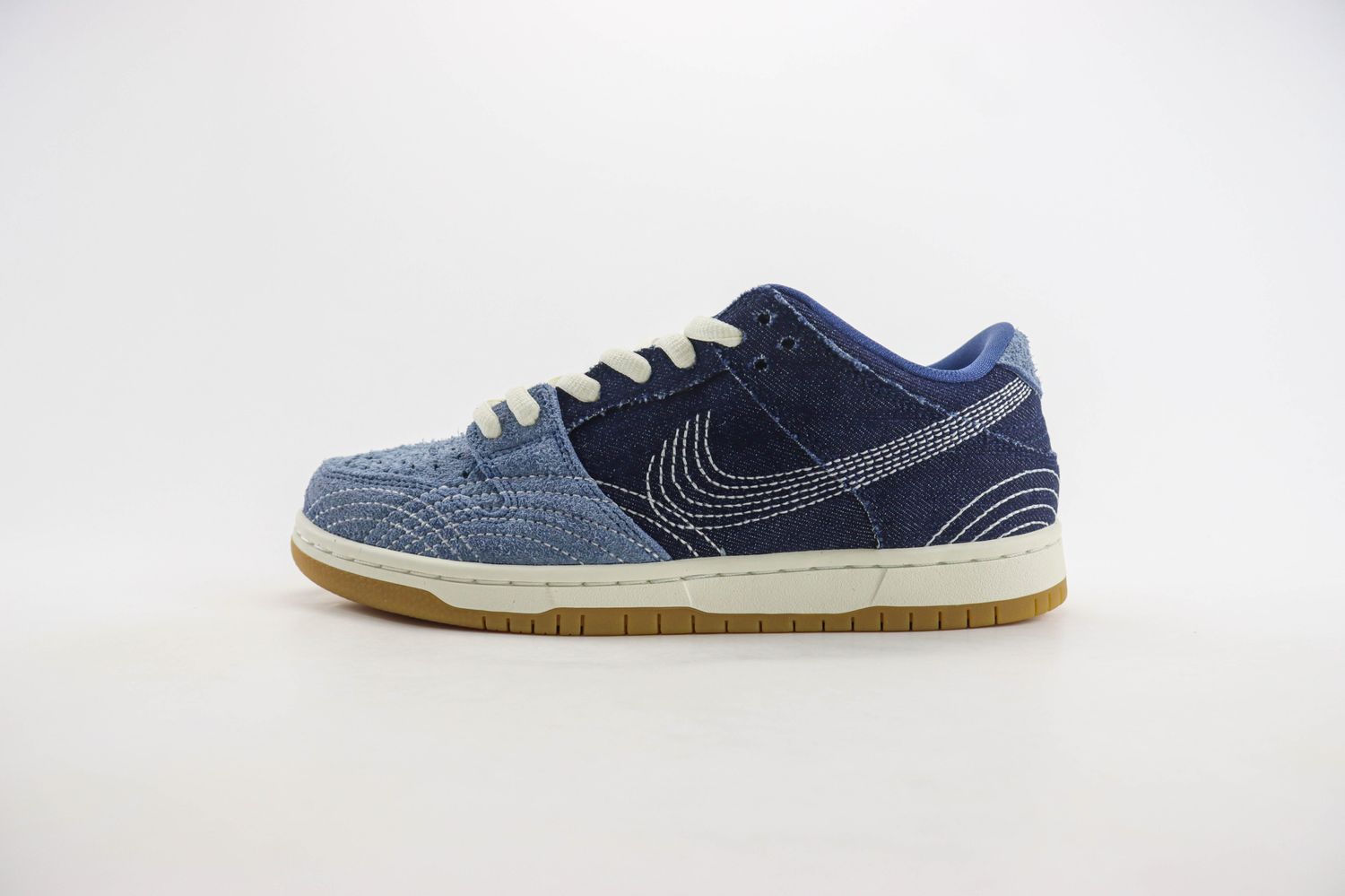 Nk SB Dunk Low Pro Prm "Denim Gum"