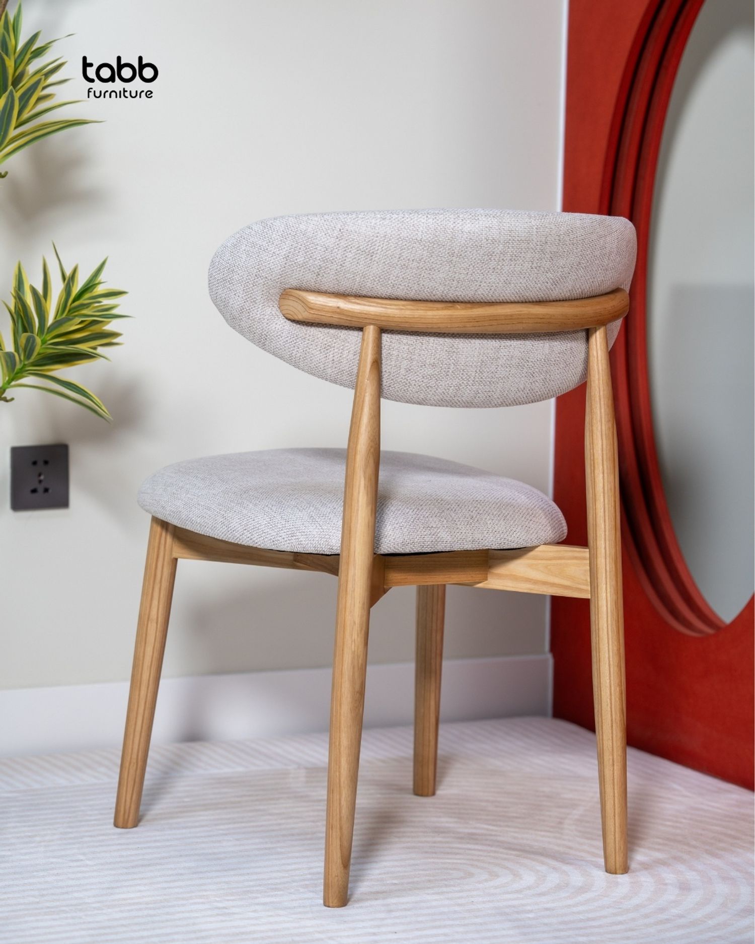 BELLU CHAIR