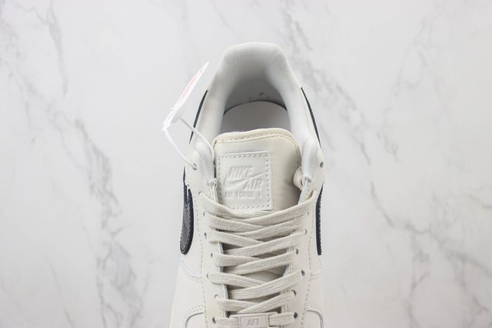 Nike Air Force 1 Low 403