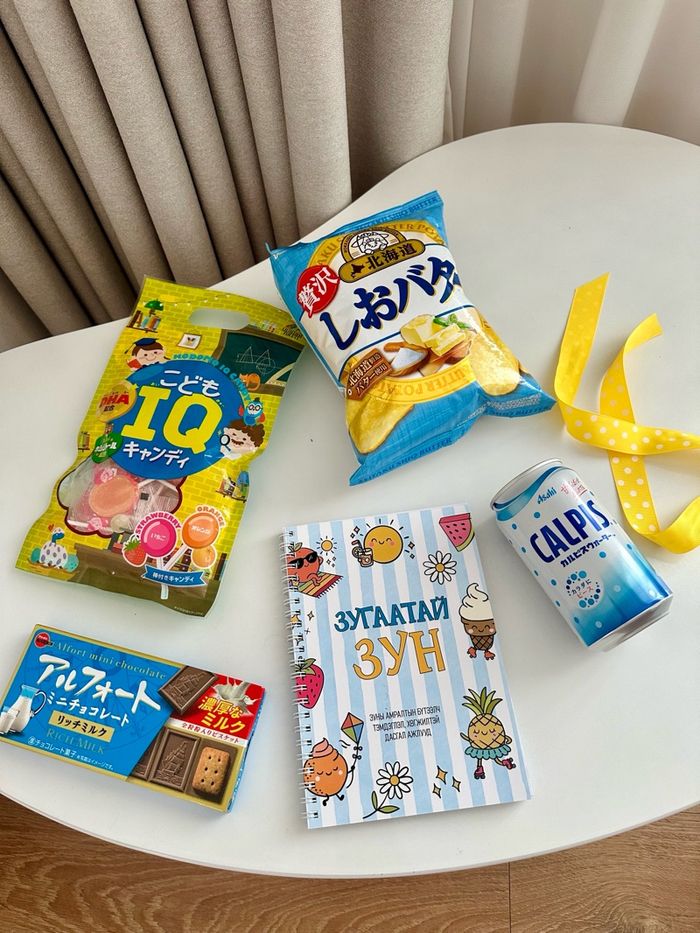 https://cdn.zochil.shop/a85bc9fc-ba30-4a4c-8f26-cc5aa29a669c_t700.jpg