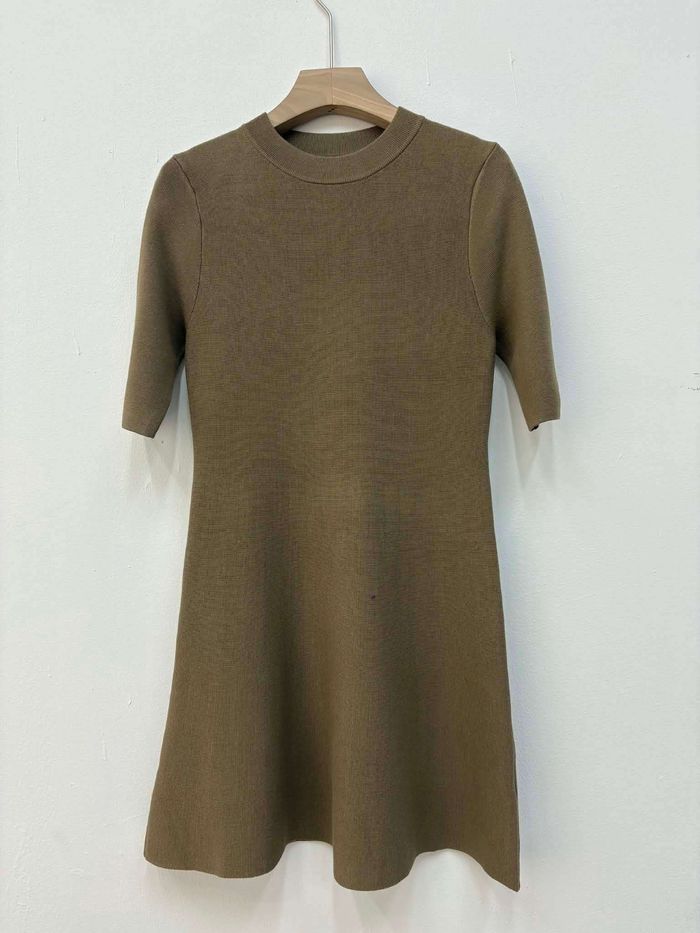 Богино даашинз