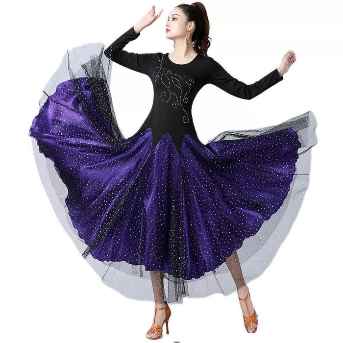 Бүжгийн даашинз /Хормой саатай/