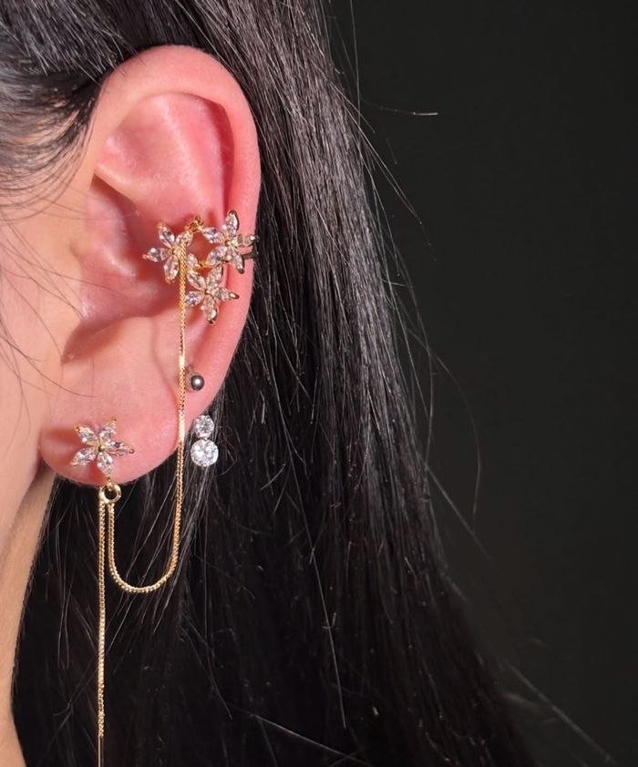 Хавчдаг ээмэг