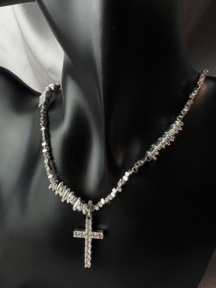 Хүзүүний зүүлт