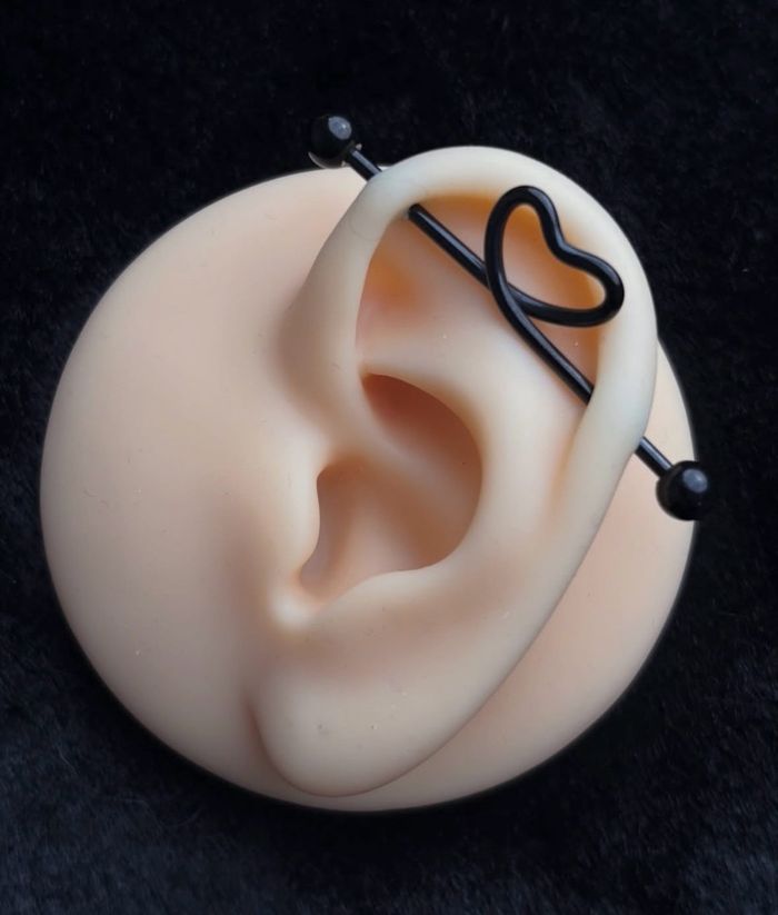 Индистриал ээмэг