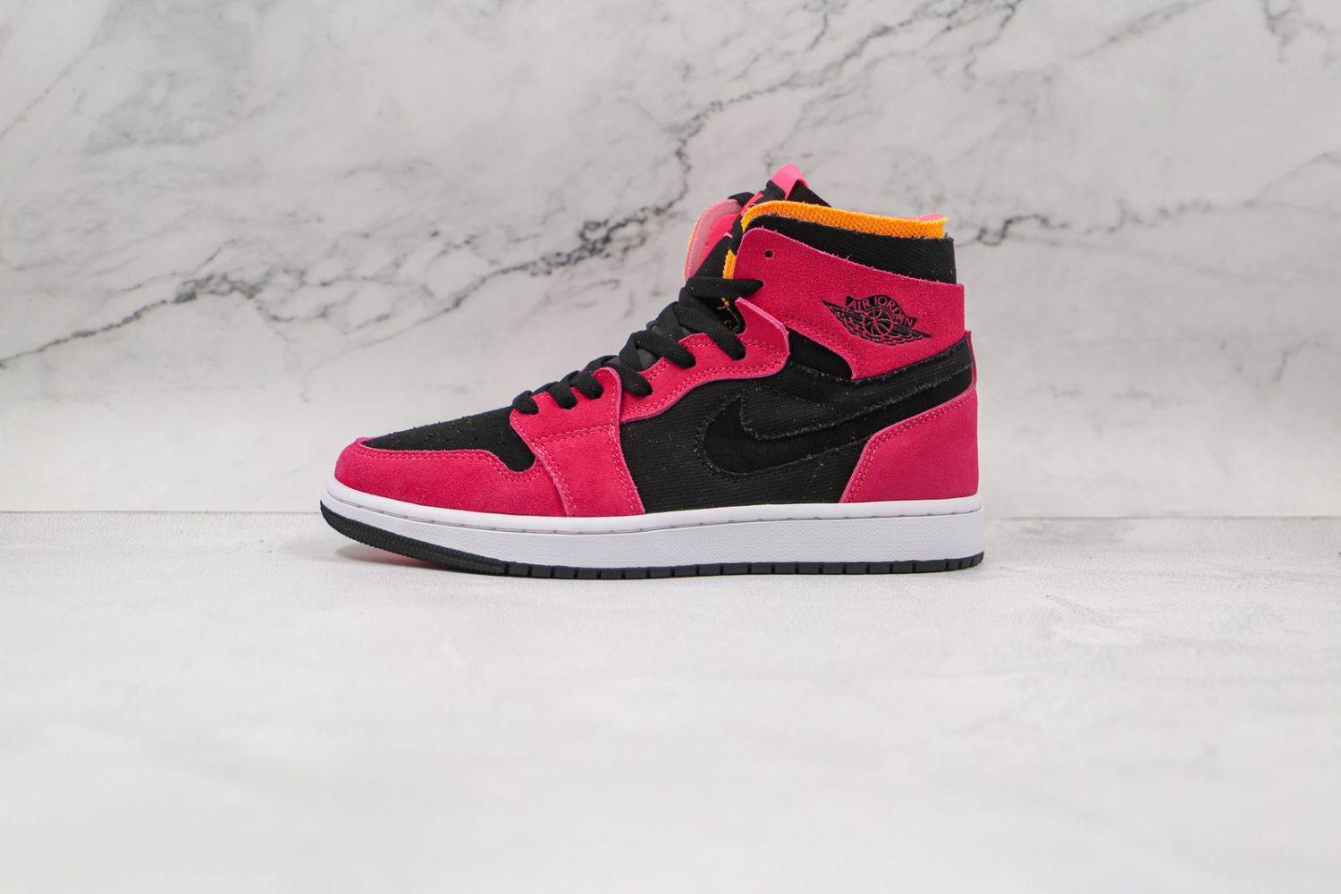 Jordan 1 High Zoom Air CMFT Hyper Pink