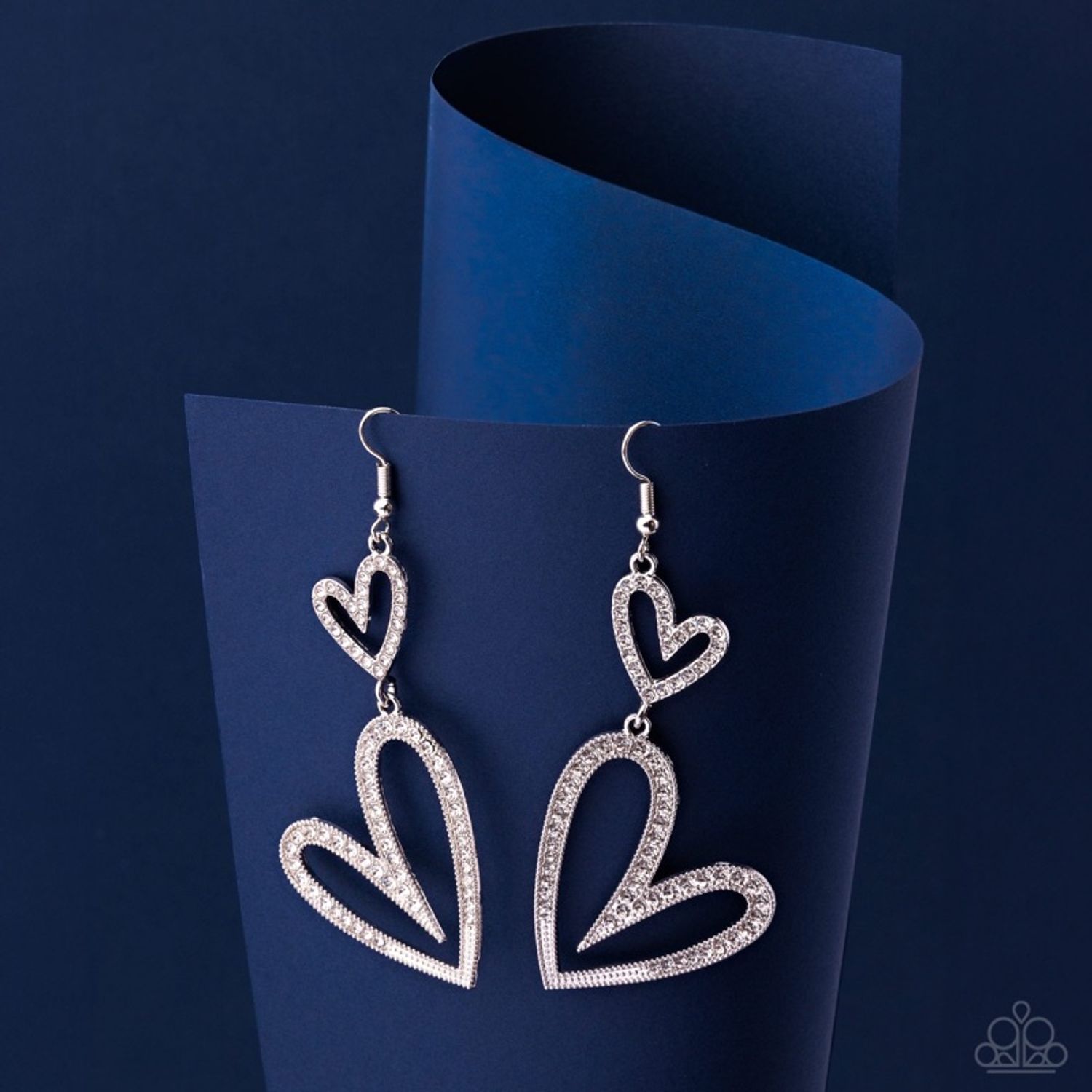 Гоёлын ээмэг 