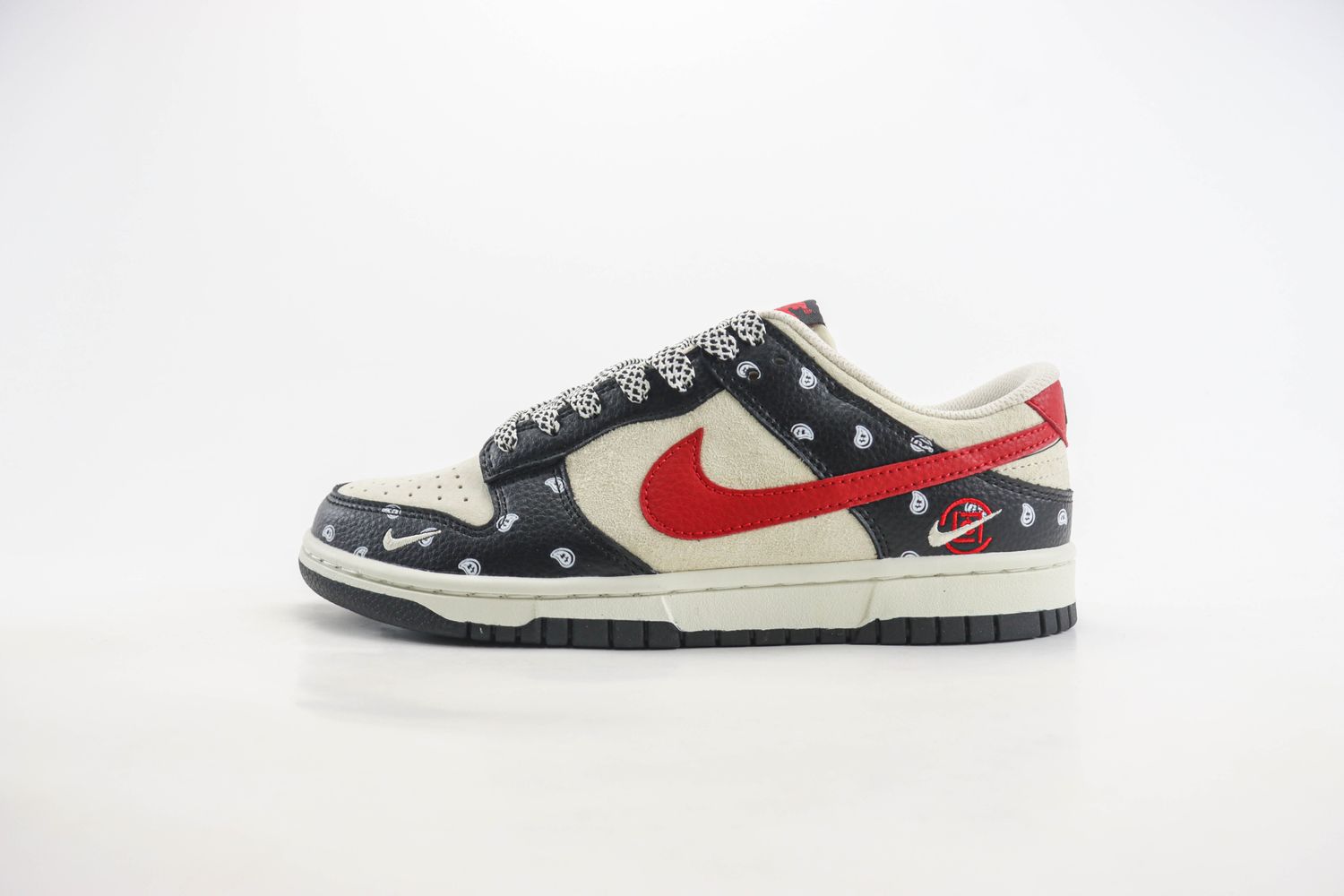 Nike SB Dunk Low x CLOT 