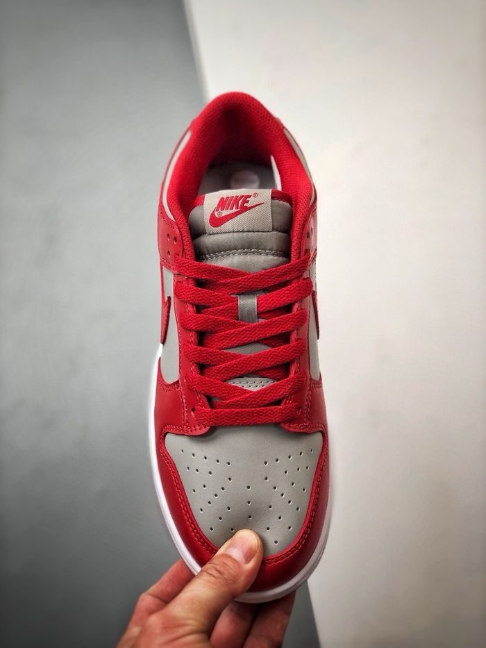 Nike Dunk Low Meduim Grey