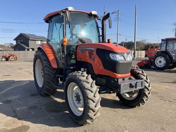 KUBOTA tractor
