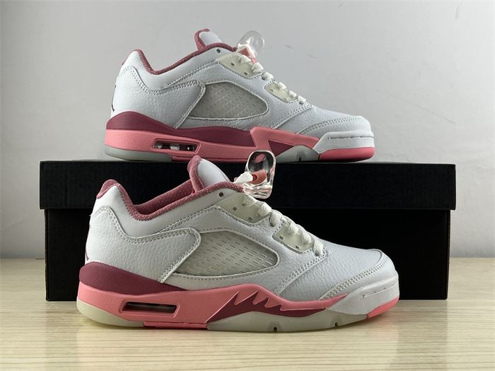 Air Jordan 5 Low GS “Desert Berry”