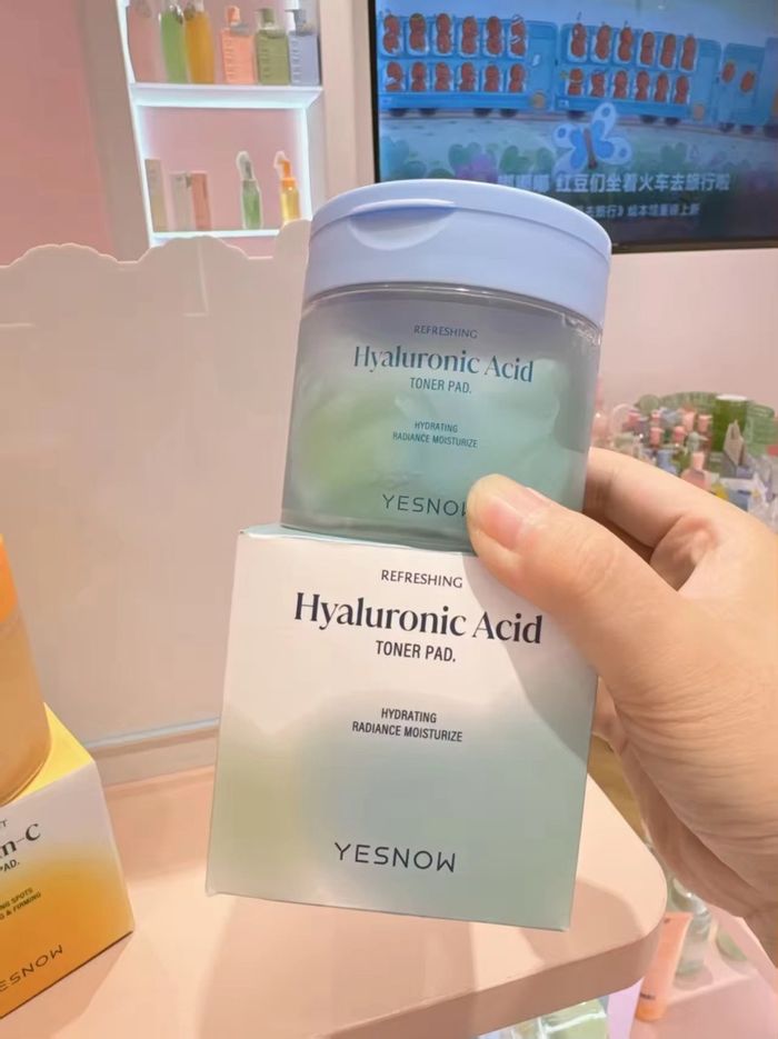 💙 Hyaluronic Acid Toner Pad